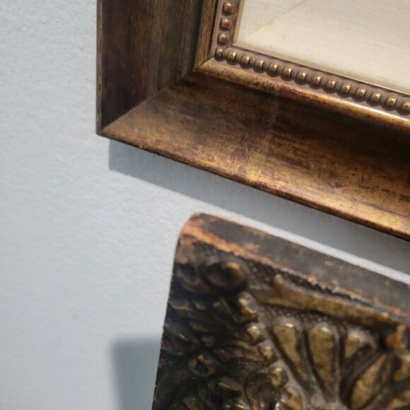 Vintage or Antique Portrait of a women muted pallet in ornate frame & Matted - Picture 15 of 16